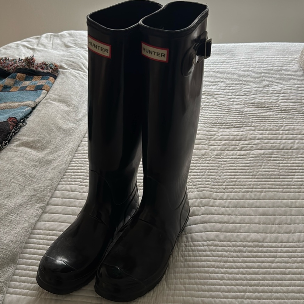 Almost brand new HUNTER BOOTS